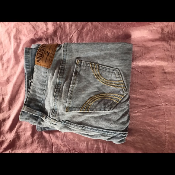 Hollister bootcut jeans. Size 1S - Picture 2 of 3